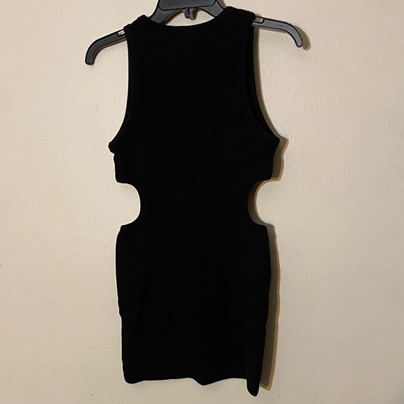 Zara Elegant Black Cutout Mini Dress - Picture 3 of 3